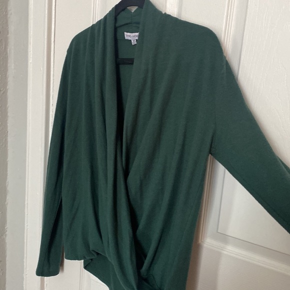 Deep V-Neck Sweater - Picture 3 of 3